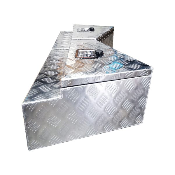 600x250x450mm Checker Plate Tapered Under Tray Tool Box - Image 2