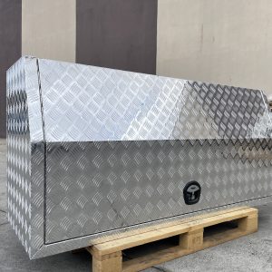 1800x600x850mm Checker Plate Full Door Aluminium Ute Toolbox