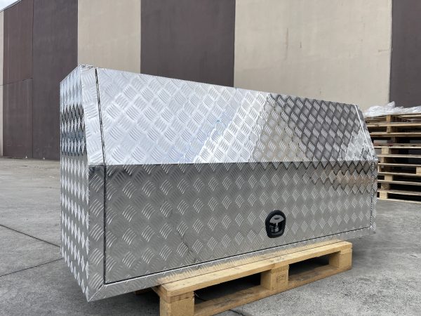 1800x600x850mm Checker Plate Full Door Aluminium Ute Toolbox