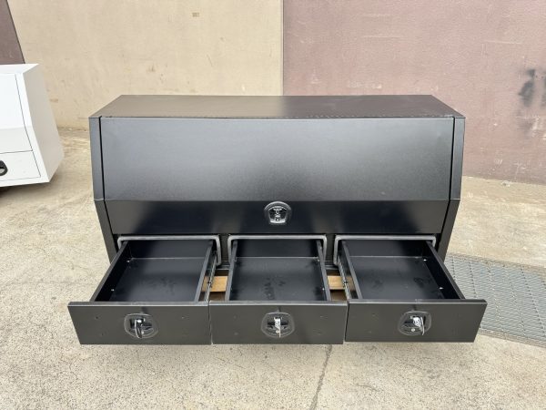 Black 1800x600x850mm Flat Plate Half Open with 3 Drawers Toolbox - Image 4