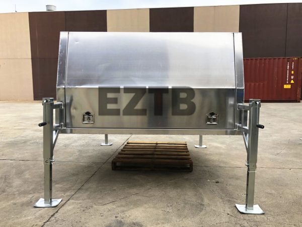 1780mm x 1800mm x 1000mm High Jack Off Flat Plate Aluminium Canopy
