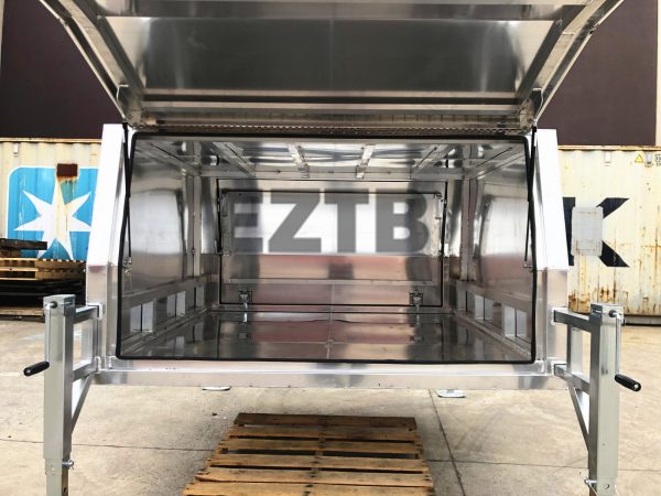 1780mm x 1800mm x 1000mm High Jack Off Flat Plate Aluminium Canopy - Image 2