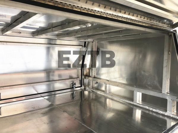 1780mm x 1800mm x 1000mm High Jack Off Flat Plate Aluminium Canopy - Image 3