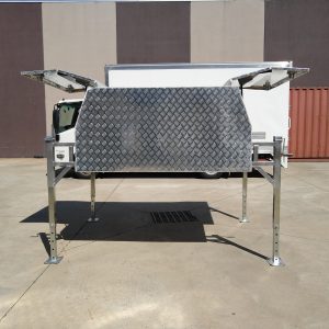 1200mm Jack Off Checker Plate Aluminium Canopy