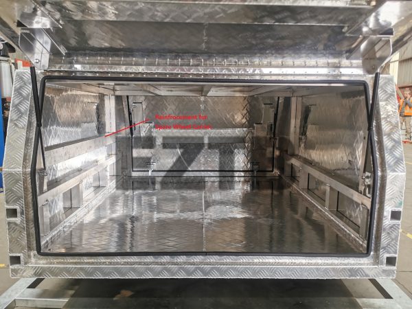 1600mm Jack Off Checker Plate Aluminium Canopy - Image 3