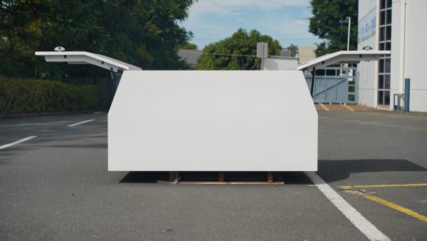 1200mm White Flat Plate Aluminium Ute Canopy - Image 6