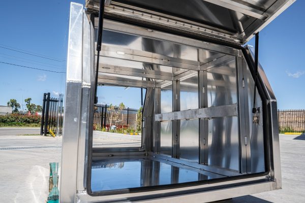 1400mm Flat Plate Aluminium Ute Canopy - Image 5