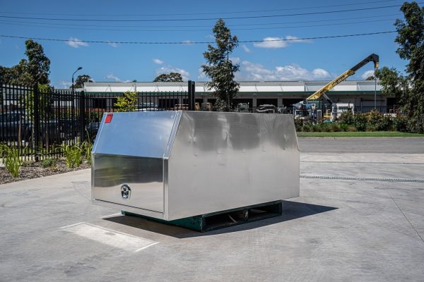 1400mm Flat Plate Aluminium Ute Canopy - Image 6