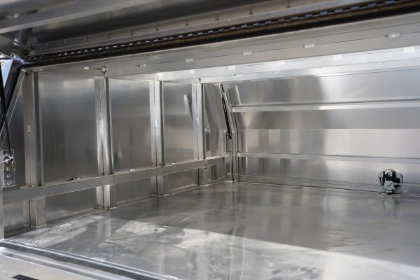 1400mm Flat Lift Off Ute Canopy - Image 2