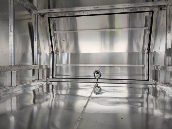 1600mm x 1000mm High Jack Off Flat Plate Aluminium Canopy - Image 3