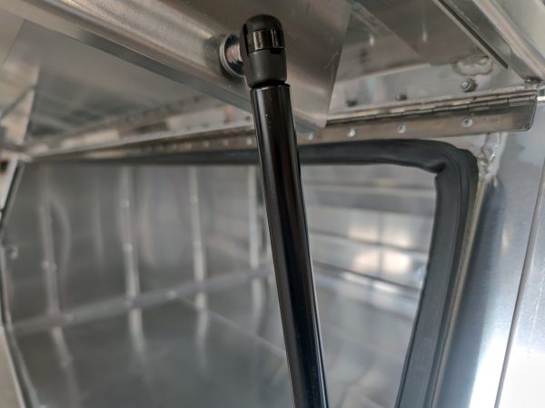 2400mm Flat Plate Aluminium Canopy for Single Cab Ute - Image 4