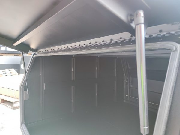 2400mm Flat Aluminium Ute Canopy - Black - Image 7