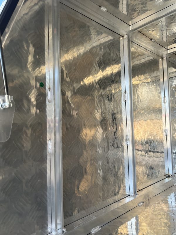 800mm Checker Plate Aluminium Canopy Part Tray - Image 4