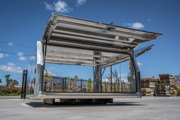 1800mm x 1m High 3 Doors Aluminium Ute Canopy - Image 3