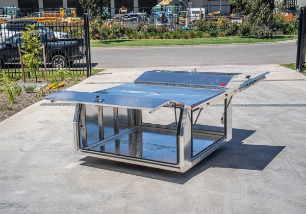 1800mm x 1m High 3 Doors Aluminium Ute Canopy - Image 5