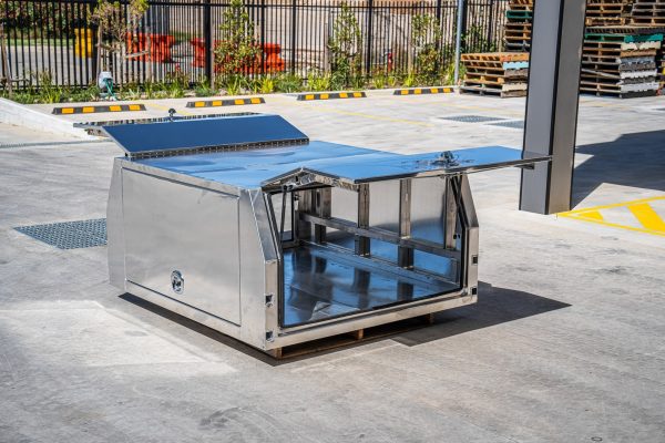 3 Doors 1800 x 850mm Jack Off Flat Plate Aluminium Ute Canopy - Image 4