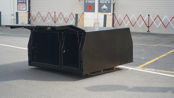 Black 1800mm 1m High Aluminium Ute Canopy With 1/4 Dog Box - Image 4
