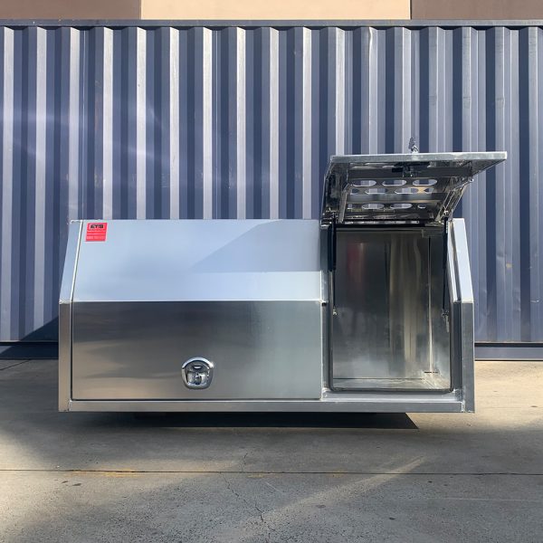 1800mm Ute Aluminium Canopy With Dog Box Section - Image 5