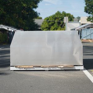 1800mm Aluminium Canopy With Full Dog Box - Image 4