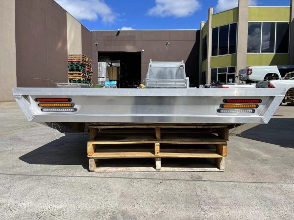 Aluminium Tray 1600L mm Tapered Style Deck Only - Image 5