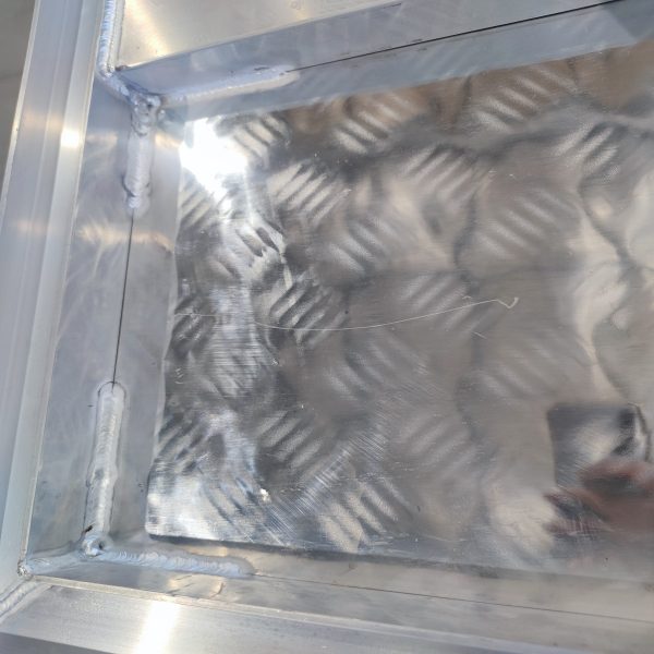 Aluminium 1780W x 1800L mm Ute Tray with Under Tray Toolboxes - Image 4
